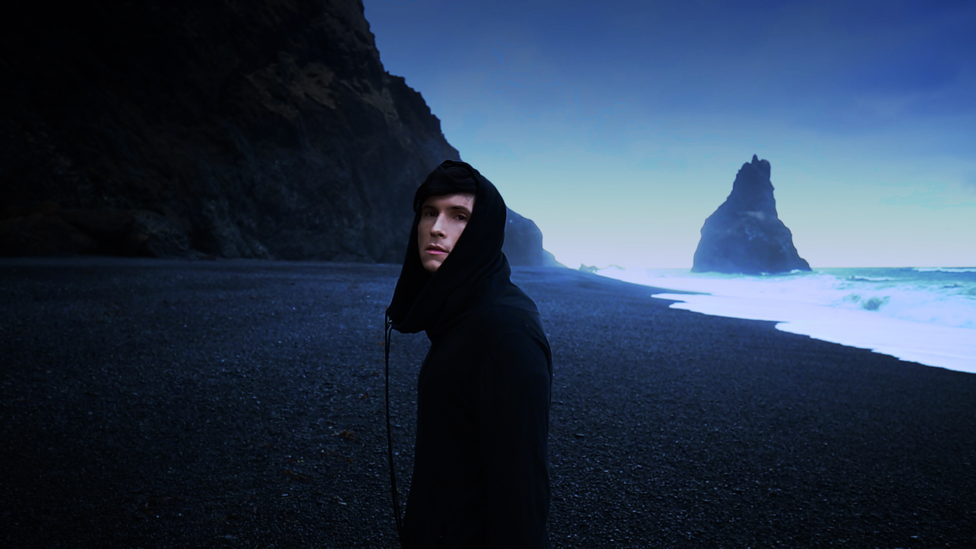 Alessio Miccoli in Iceland on the black sand beach for Angels and Demons Video